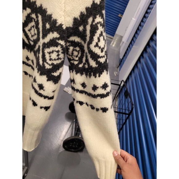 E. TAUTZ SAVILE ROW
FAIR-ISLE WOOL SWEATER - Picture 4 of 7